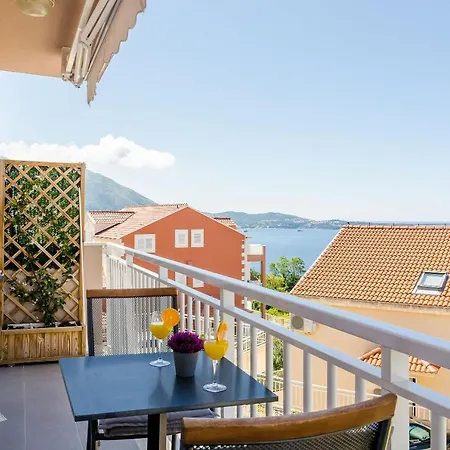Adriatic Sunny Apartment