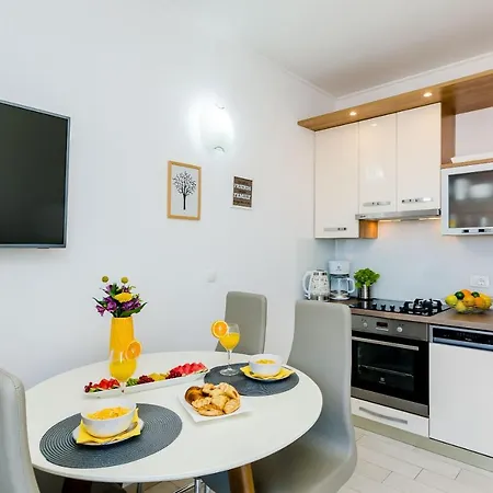 Adriatic Sunny * 米利尼