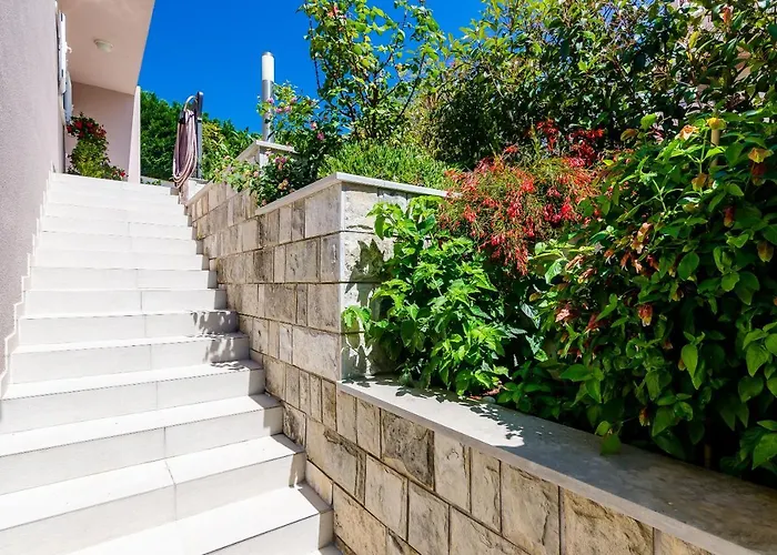 Adriatic Sunny * مْليني